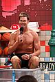 brady-plunge