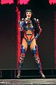 katy-perry-concert-stars