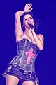 katy-perry-concert-stars
