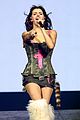 katy-perry-concert-stars