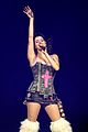 katy-perry-concert-stars