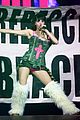 katy-perry-concert-stars