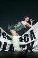 katy-perry-concert-stars