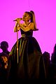 ariana-grande-tour