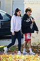 selena-stroll2