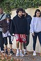 selena-stroll2