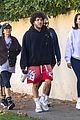 selena-stroll2