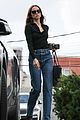 ana-jeans
