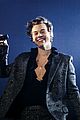 harry-styles-kiss