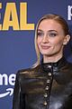 sophie-turner-steal