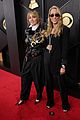 miley-grammys-red
