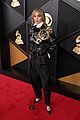 miley-grammys-red