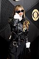 miley-grammys-red