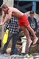 amell-dive2