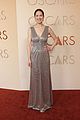 bridesmaids-oscars-carpet