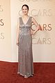 bridesmaids-oscars-carpet