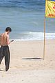shawn-beach-solo