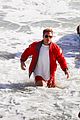 beck-wetsuit-beach