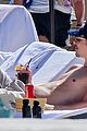 chalamet-beachtime