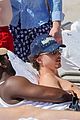 chalamet-beachtime