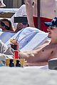 chalamet-beachtime
