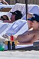 chalamet-beachtime