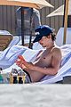 chalamet-beachtime