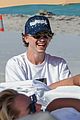 chalamet-beachtime