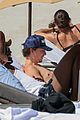 chalamet-beachtime