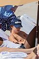 chalamet-beachtime
