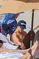 chalamet-beachtime