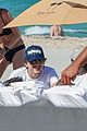 chalamet-beachtime