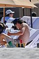 chalamet-beachtime