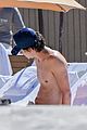chalamet-beachtime