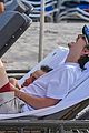chalamet-beachtime