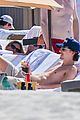 chalamet-beachtime