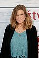widows-bay-premiere